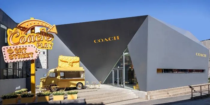 The Coach Coffee shop